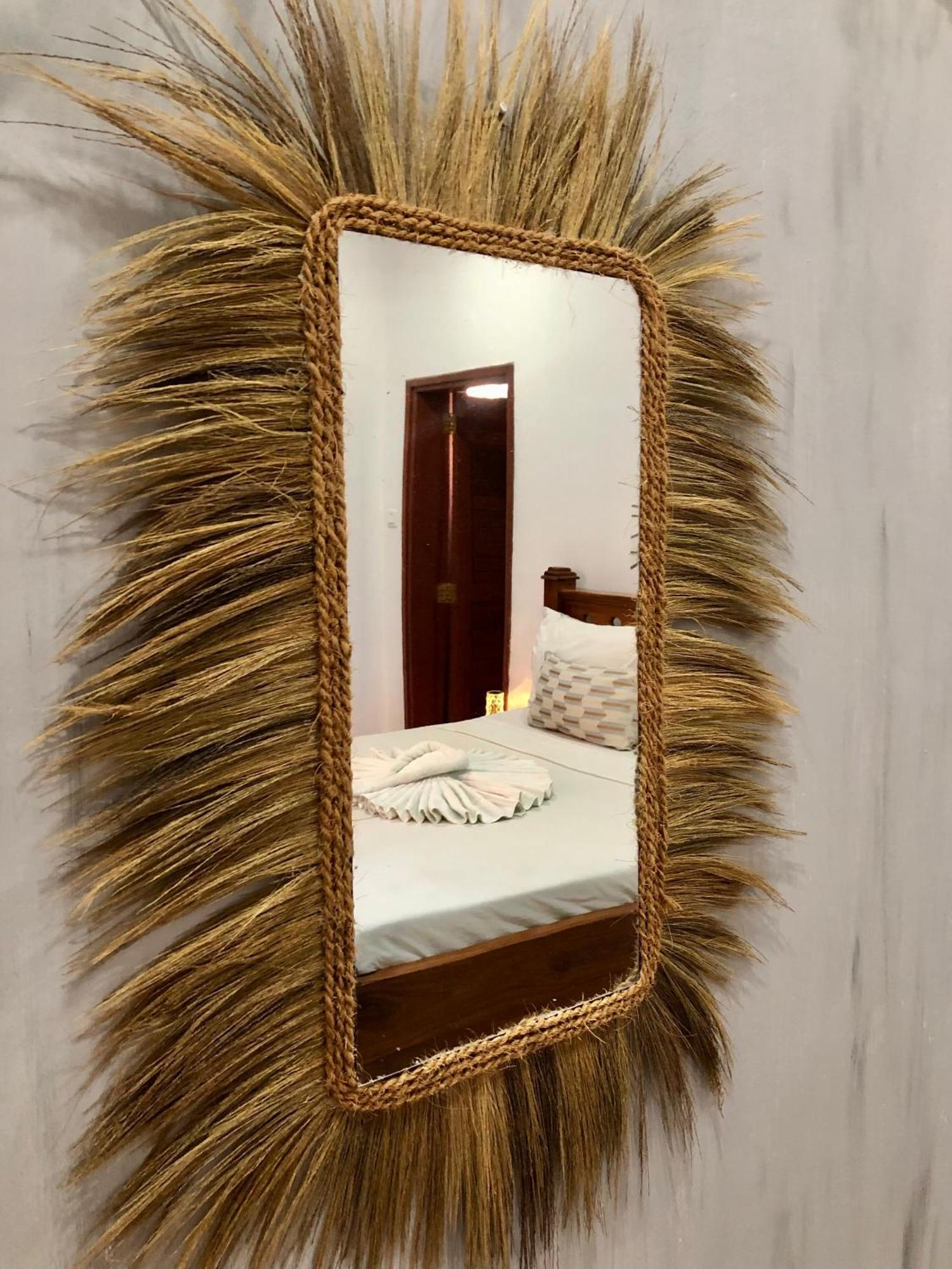 Cezere The Palm Hotel Паже Екстериор снимка